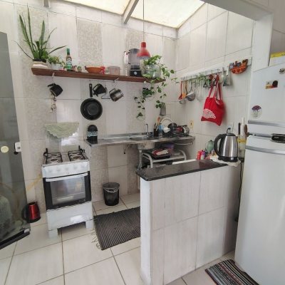 Casa Residencial com 64m², 2 quartos, 1 suíte, 1 garagem, no bairro Ingleses em Florianópolis