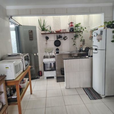 Casa Residencial com 64m², 2 quartos, 1 suíte, 1 garagem, no bairro Ingleses em Florianópolis