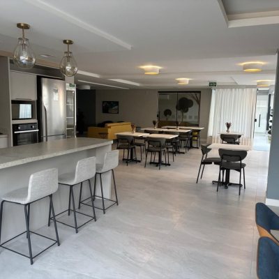 Apartamentos com 86m², 2 quartos, 1 suíte, 2 garagens, no bairro Barreiros em São José