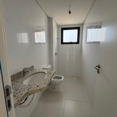 Apartamentos com 86m², 2 quartos, 1 suíte, 2 garagens, no bairro Barreiros em São José