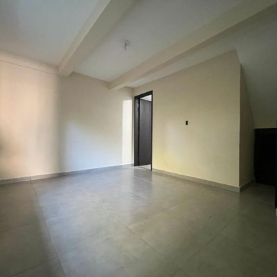 Casa Residencial com 200m², 4 quartos, 1 suíte, 2 garagens, no bairro Pântano do Sul em Florianópolis