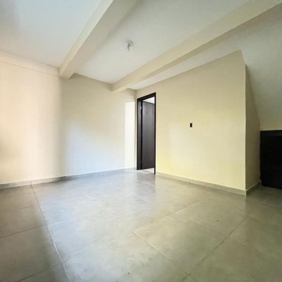 Casa Residencial com 200m², 4 quartos, 1 suíte, 2 garagens, no bairro Pântano do Sul em Florianópolis