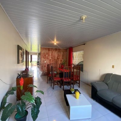 Casa Residencial com 136m², 3 quartos, 2 garagens, no bairro Jardim Eldorado em Palhoça