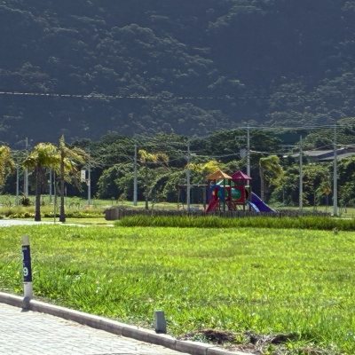 Terrenos Residenciais com 385m², no bairro São João Do Rio Vermelho em Florianópolis