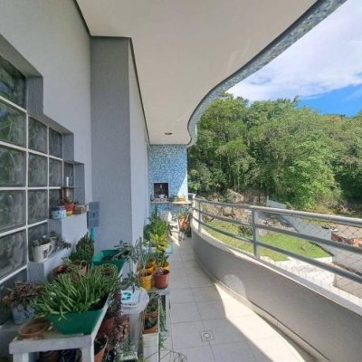 Apartamentos com 111m², 3 quartos, 1 suíte, 2 garagens, no bairro Jurerê em Florianópolis