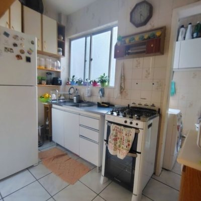 Cobertura com 95m², 3 quartos, 1 garagem, no bairro Trindade em Florianópolis