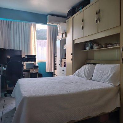 Cobertura com 95m², 3 quartos, 1 garagem, no bairro Trindade em Florianópolis