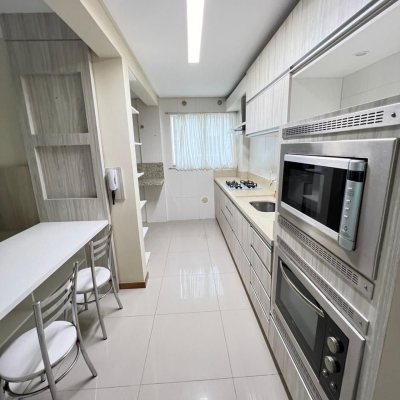 Apartamentos com 122m², 3 quartos, 1 suíte, 1 garagem, no bairro Ingleses do Rio Vermelho em Florianópolis