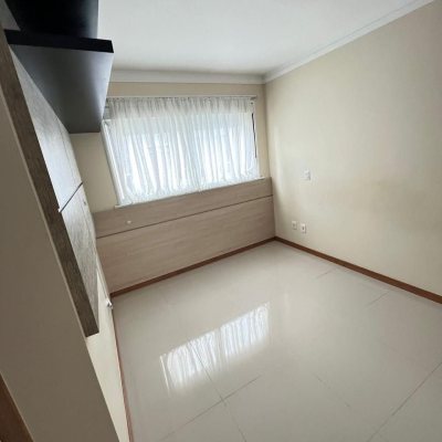 Apartamentos com 122m², 3 quartos, 1 suíte, 1 garagem, no bairro Ingleses do Rio Vermelho em Florianópolis
