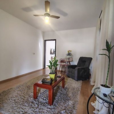 Casa Residencial com 148m², 3 quartos, 1 suíte, 2 garagens, no bairro Cachoeira Do Bom Jesus em Florianópolis