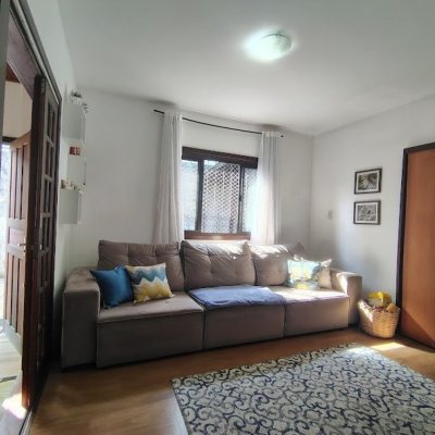 Casa Residencial com 148m², 3 quartos, 1 suíte, 2 garagens, no bairro Cachoeira Do Bom Jesus em Florianópolis