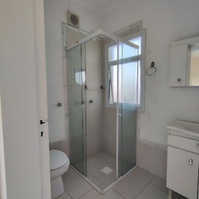Cobertura com 126m², 3 quartos, 1 suíte, 2 garagens, no bairro Jurerê em Florianópolis