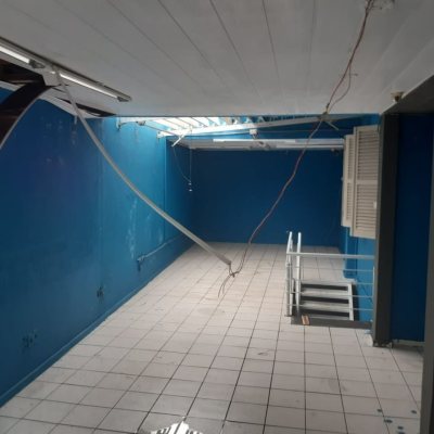 Casa Residencial/Comercial com 450m², 10 garagens, no bairro Centro em Florianópolis