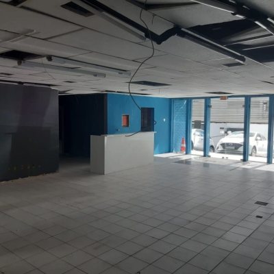 Casa Residencial/Comercial com 450m², 10 garagens, no bairro Centro em Florianópolis