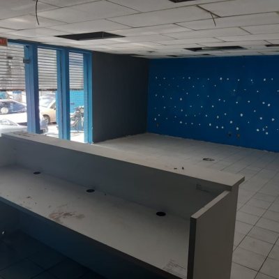 Casa Residencial/Comercial com 450m², 10 garagens, no bairro Centro em Florianópolis