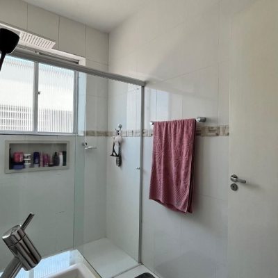 Apartamentos com 79m², 2 quartos, 1 garagem, no bairro Capoeiras em Florianópolis