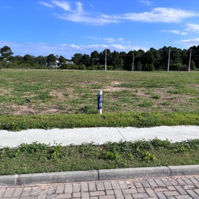 Terrenos Residenciais com 360m², no bairro São João Do Rio Vermelho em Florianópolis