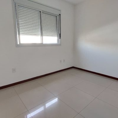 Casa Residencial com 98m², 3 quartos, 1 suíte, 1 garagem, no bairro Campeche em Florianópolis