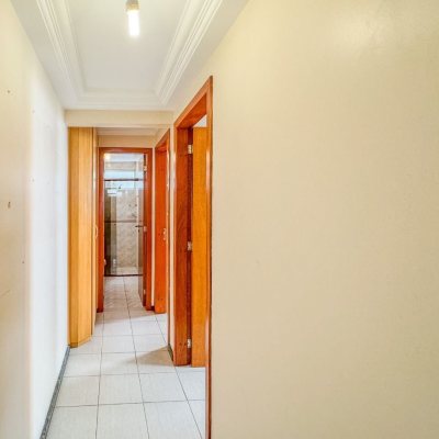 Apartamentos com 113m², 3 quartos, 1 suíte, 2 garagens, no bairro Centro em Florianópolis