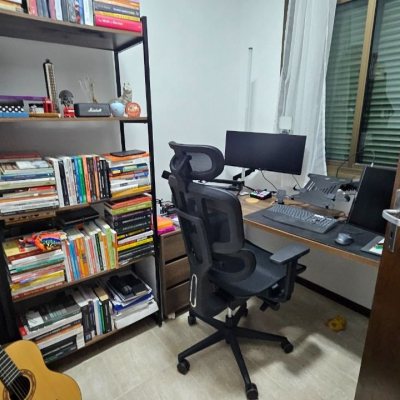 Apartamentos com 130m², 3 quartos, 1 suíte, 2 garagens, no bairro Coqueiros em Florianópolis