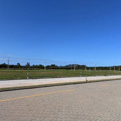 Terrenos Residenciais com 600m², no bairro Ingleses do Rio Vermelho em Florianópolis
