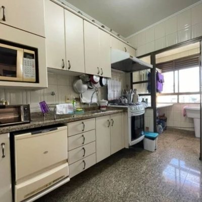 Apartamentos com 109m², 3 quartos, 1 suíte, 1 garagem, no bairro Centro em Florianópolis