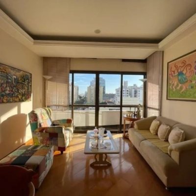 Apartamentos com 109m², 3 quartos, 1 suíte, 1 garagem, no bairro Centro em Florianópolis