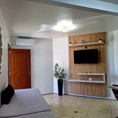 Pousada com 560m², 10 quartos, 2 suítes, 8 garagens, no bairro Canasvieiras em Florianópolis