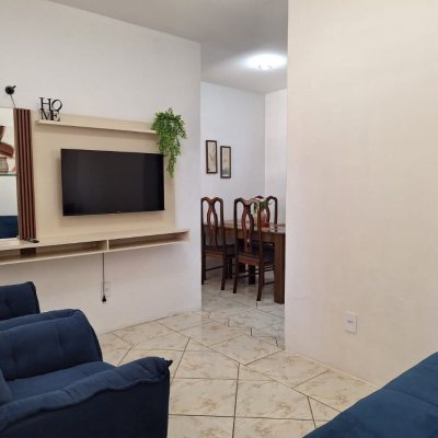 Pousada com 560m², 10 quartos, 2 suítes, 8 garagens, no bairro Canasvieiras em Florianópolis