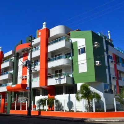 Cobertura com 132m², 2 quartos, 1 suíte, 2 garagens, no bairro Ingleses do Rio Vermelho em Florianópolis