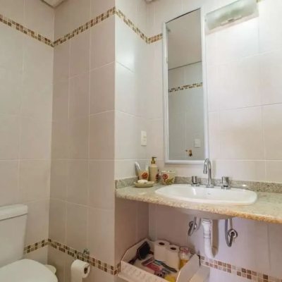 Cobertura com 132m², 2 quartos, 1 suíte, 2 garagens, no bairro Ingleses do Rio Vermelho em Florianópolis