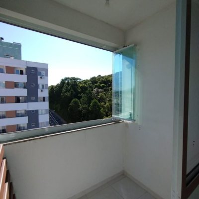 Apartamentos com 54m², 2 quartos, 1 garagem, no bairro Areias em São José