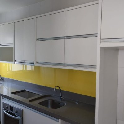 Apartamentos com 54m², 2 quartos, 1 garagem, no bairro Areias em São José