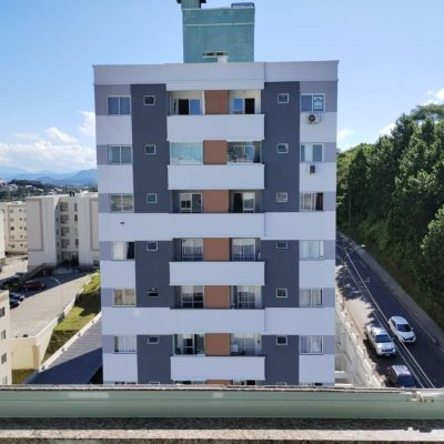 Apartamentos com 54m², 2 quartos, 1 garagem, no bairro Areias em São José