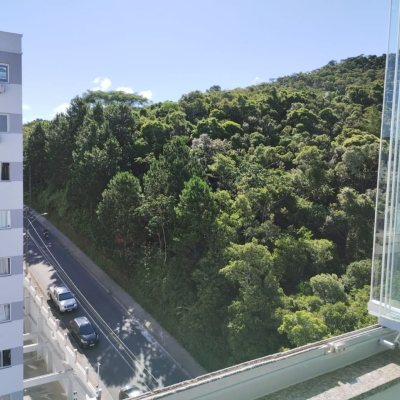 Apartamentos com 54m², 2 quartos, 1 garagem, no bairro Areias em São José