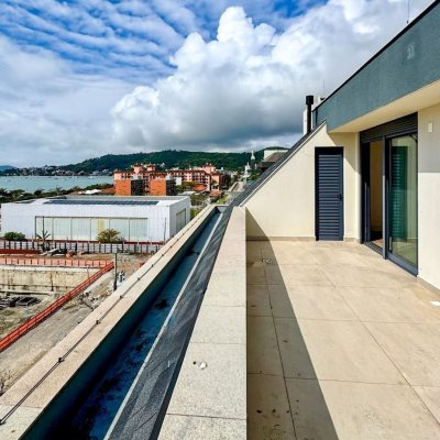 Apartamentos com 275m², 4 quartos, 4 suítes, 2 garagens, no bairro Jurerê em Florianópolis