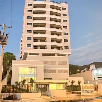 Apartamentos com 94m², 3 quartos, 1 suíte, 2 garagens, no bairro Saco Grande em Florianópolis