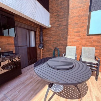 Apartamentos com 123m², 2 quartos, 2 suítes, 1 garagem, no bairro Estreito em Florianópolis