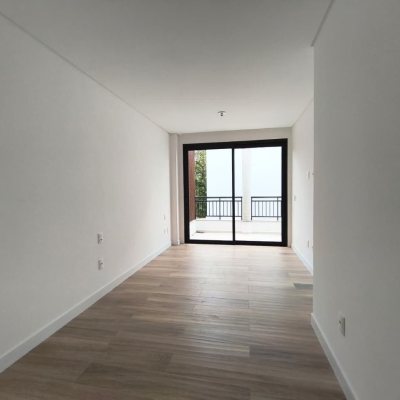 Casa em Condomínio com 230m², 3 quartos, 3 suítes, 2 garagens, no bairro Cacupé em Florianópolis