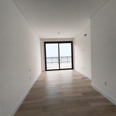 Casa em Condomínio com 230m², 3 quartos, 3 suítes, 2 garagens, no bairro Cacupé em Florianópolis