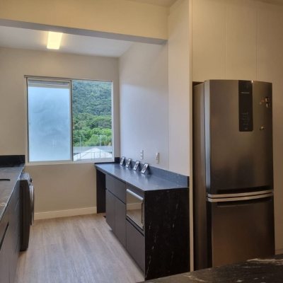 Apartamentos com 80m², 2 quartos, 1 suíte, 1 garagem, no bairro Ingleses em Florianópolis
