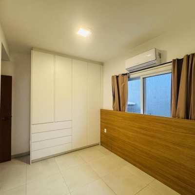 Casa Residencial com 80m², 2 quartos, 2 garagens, no bairro Ribeirão Da Ilha em Florianópolis