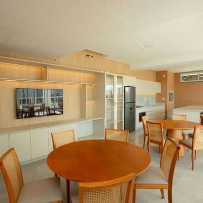 Cobertura com 125m², 3 quartos, 2 suítes, 2 garagens, no bairro Pedra Branca em Palhoça