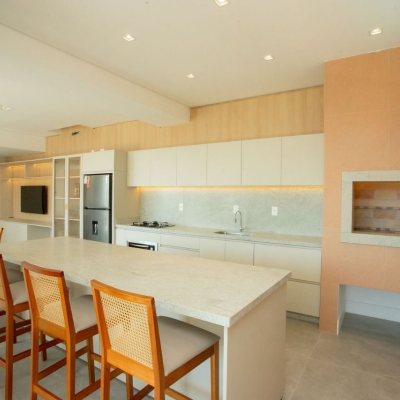 Cobertura com 125m², 3 quartos, 2 suítes, 2 garagens, no bairro Pedra Branca em Palhoça