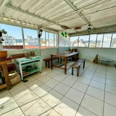 Cobertura com 68m², 2 quartos, 1 suíte, 1 garagem, no bairro Carvoeira em Florianópolis