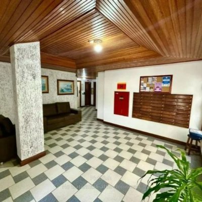 Cobertura com 68m², 2 quartos, 1 suíte, 1 garagem, no bairro Carvoeira em Florianópolis