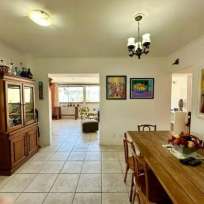 Cobertura com 68m², 2 quartos, 1 suíte, 1 garagem, no bairro Carvoeira em Florianópolis