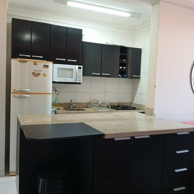 Apartamentos com 77m², 1 quarto, 1 garagem, no bairro Ingleses do Rio Vermelho em Florianópolis