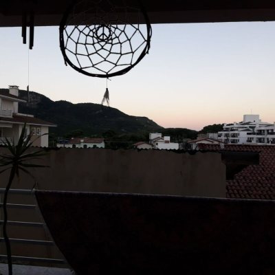 Apartamentos com 77m², 1 quarto, 1 garagem, no bairro Ingleses do Rio Vermelho em Florianópolis