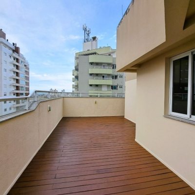 Cobertura com 134m², 3 quartos, 1 suíte, 1 garagem, no bairro Nossa Senhora Do Rosário em São José